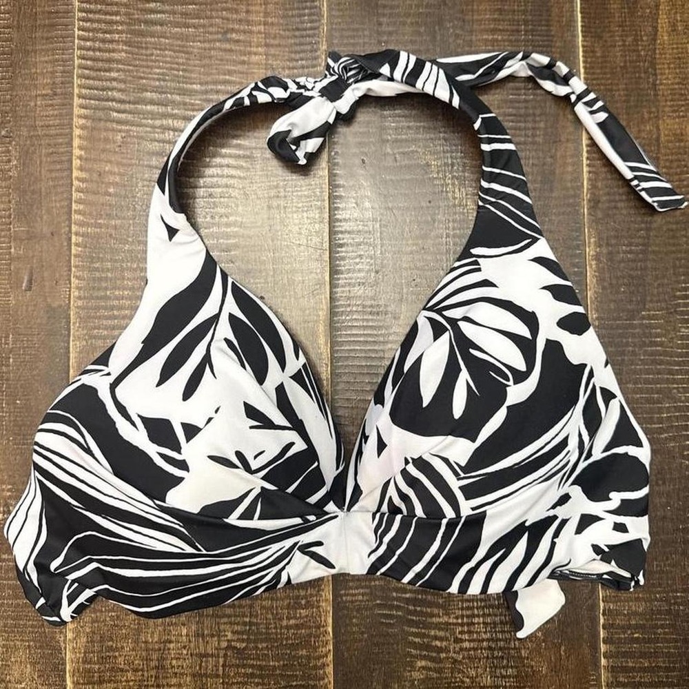 Aqua Couture Black and White Bikini Top with Adjustable Neck and back ties